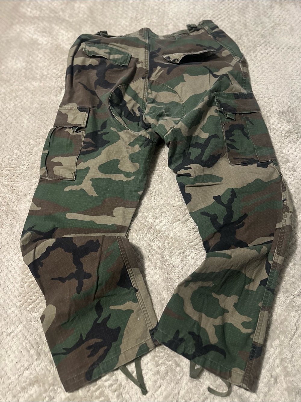 U.S. Army Woodland Camo Cargo Pants - Green & Brown